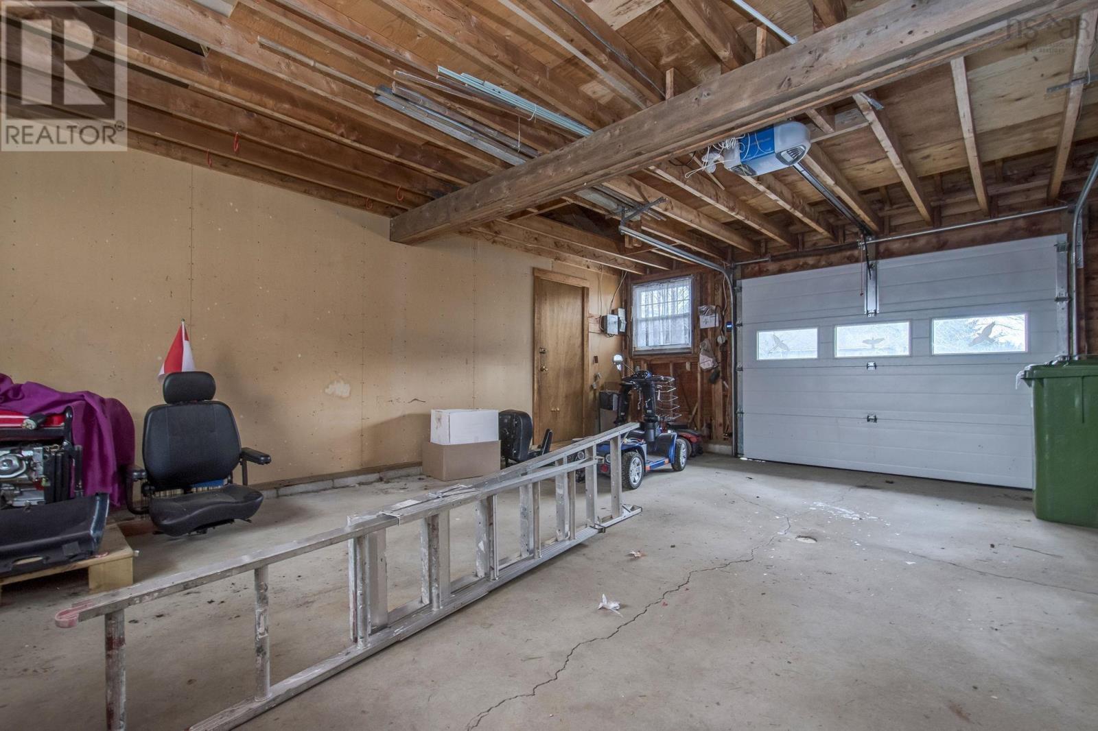 Property 32 of 40 of 30 Victoria Street