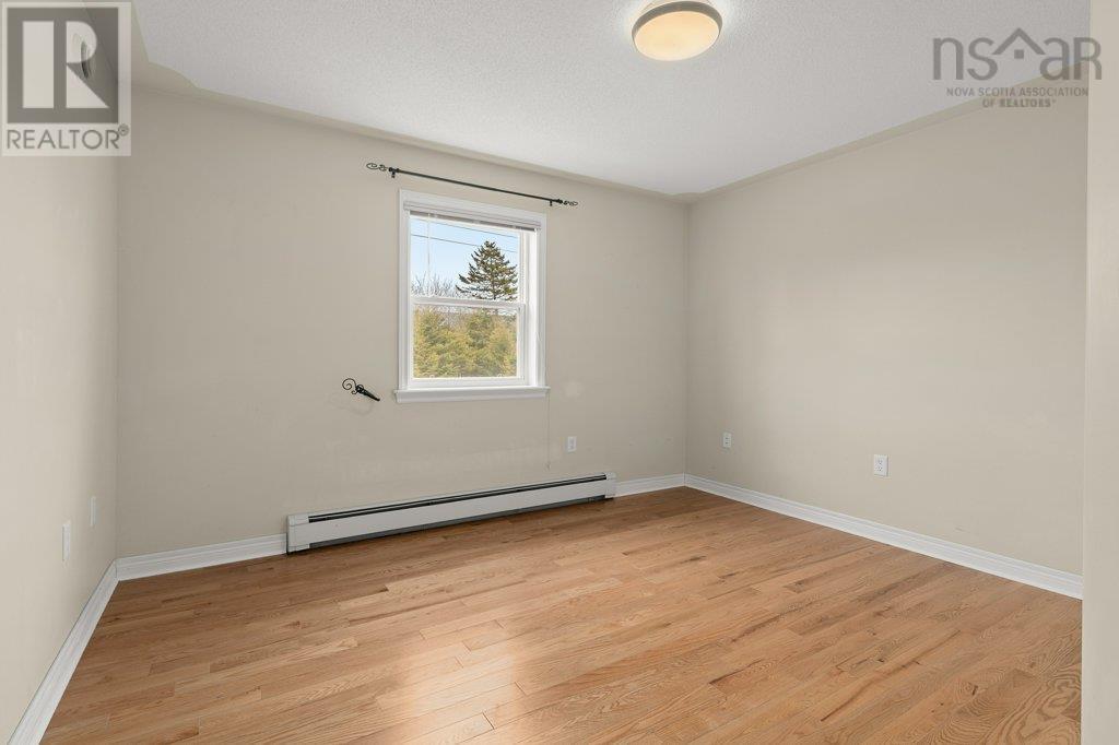 Property 28 of 46 of 31 Parkmount Close