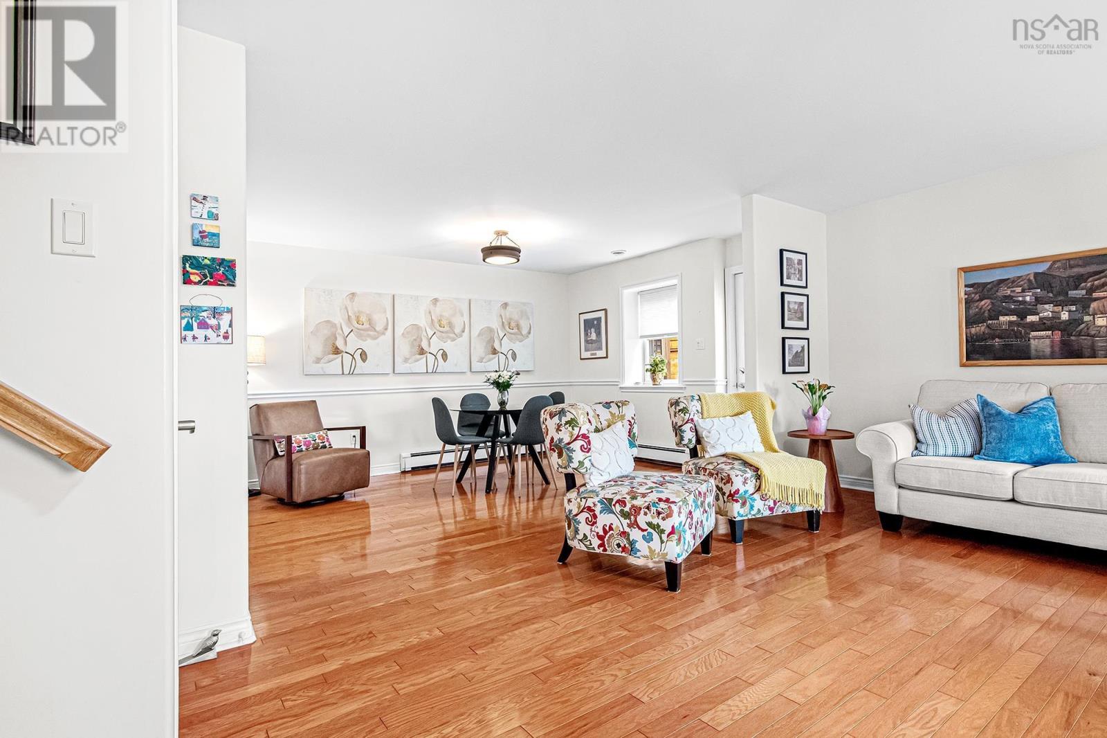 Property 15 of 35 of 60 Amin Street