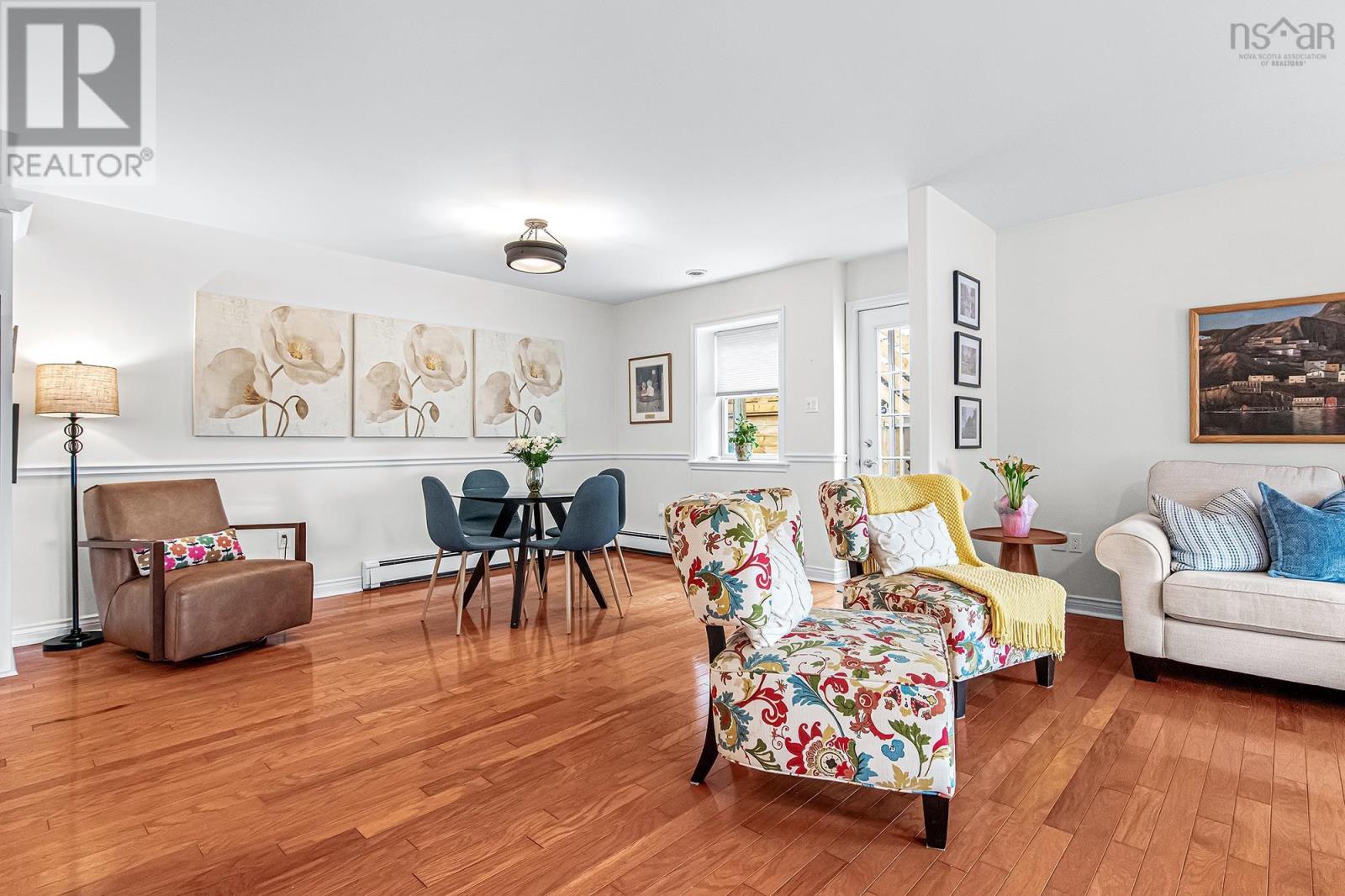 Property 18 of 35 of 60 Amin Street