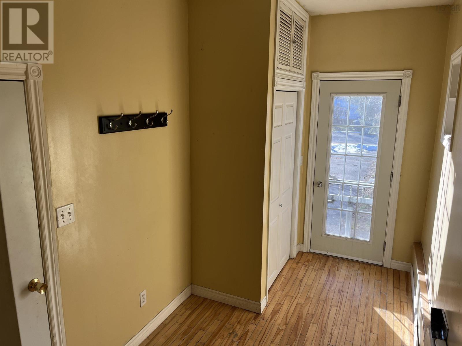 Property 14 of 48 of 974 Aurora Crescent