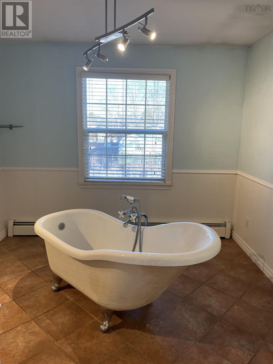 Property 24 of 48 of 974 Aurora Crescent