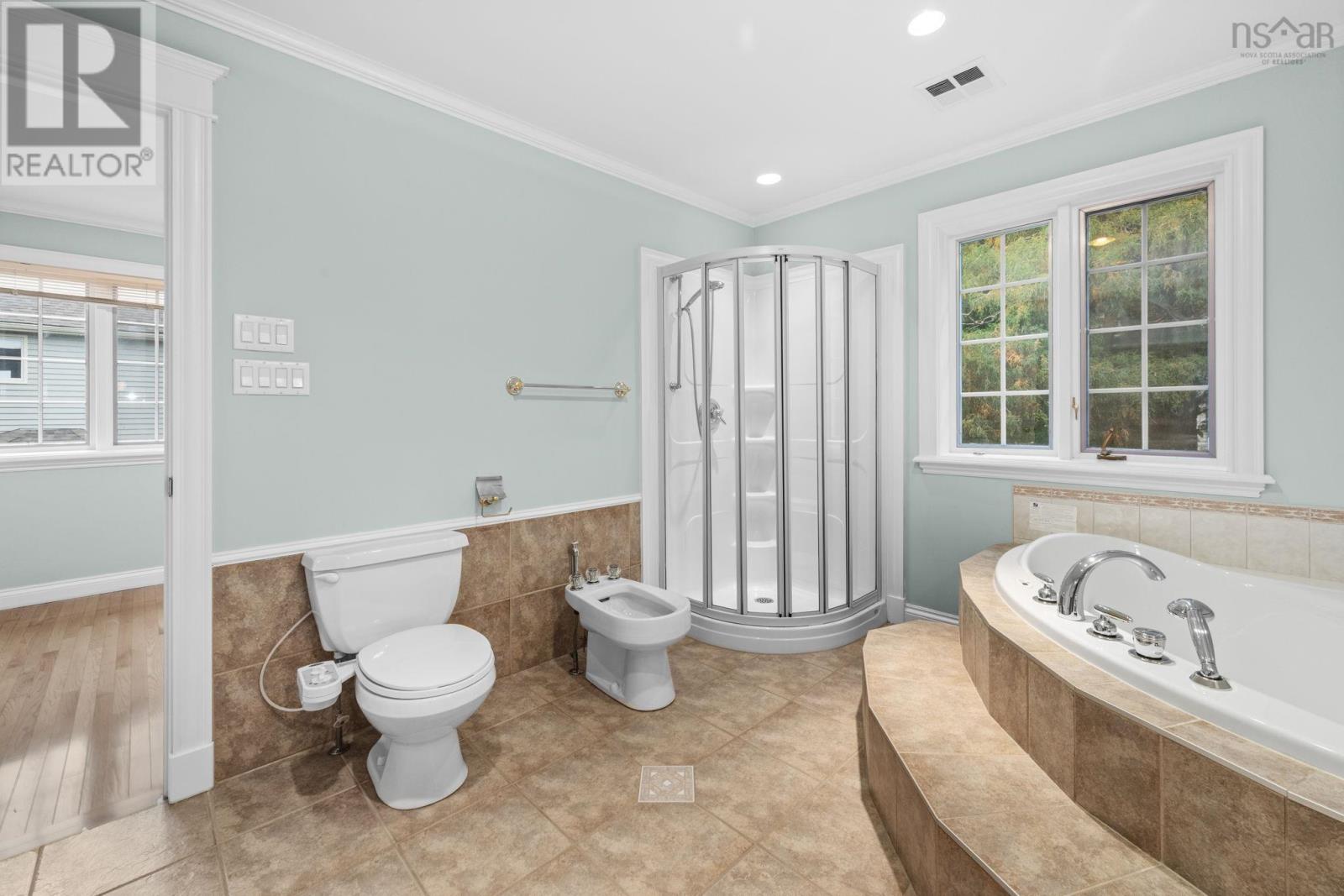 Property 25 of 51 of 916 Young Avenue