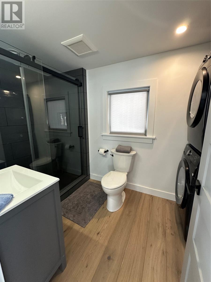 14 Churchill Avenue - 13