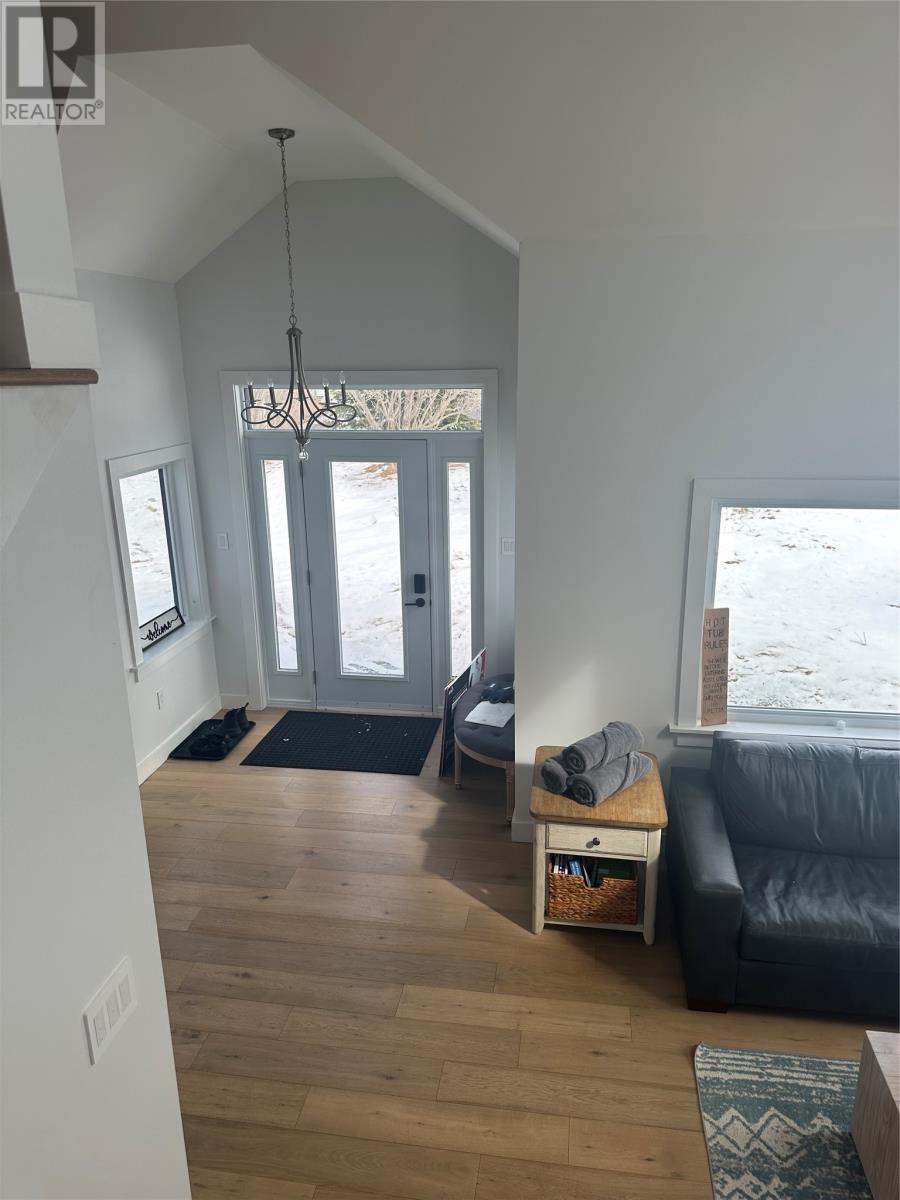 14 Churchill Avenue - 21