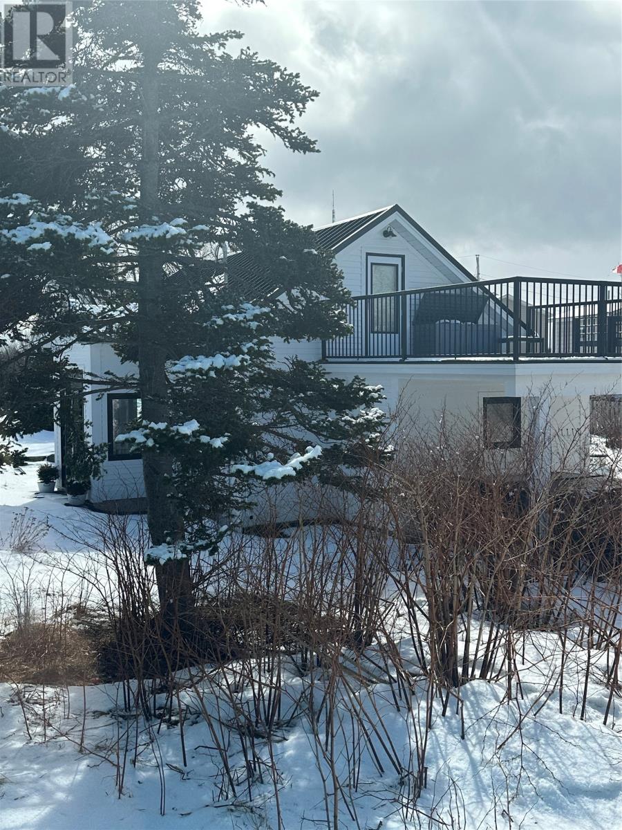 14 Churchill Avenue - 3