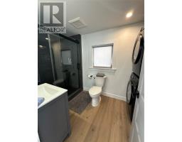 14 Churchill Avenue thumbnail 13