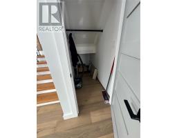 14 Churchill Avenue thumbnail 14