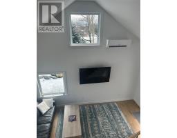 14 Churchill Avenue thumbnail 22