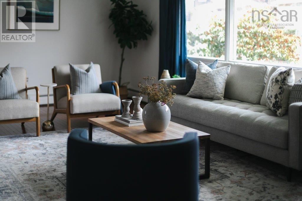 Property 37 of 50 of 12 Brookdale Crescent