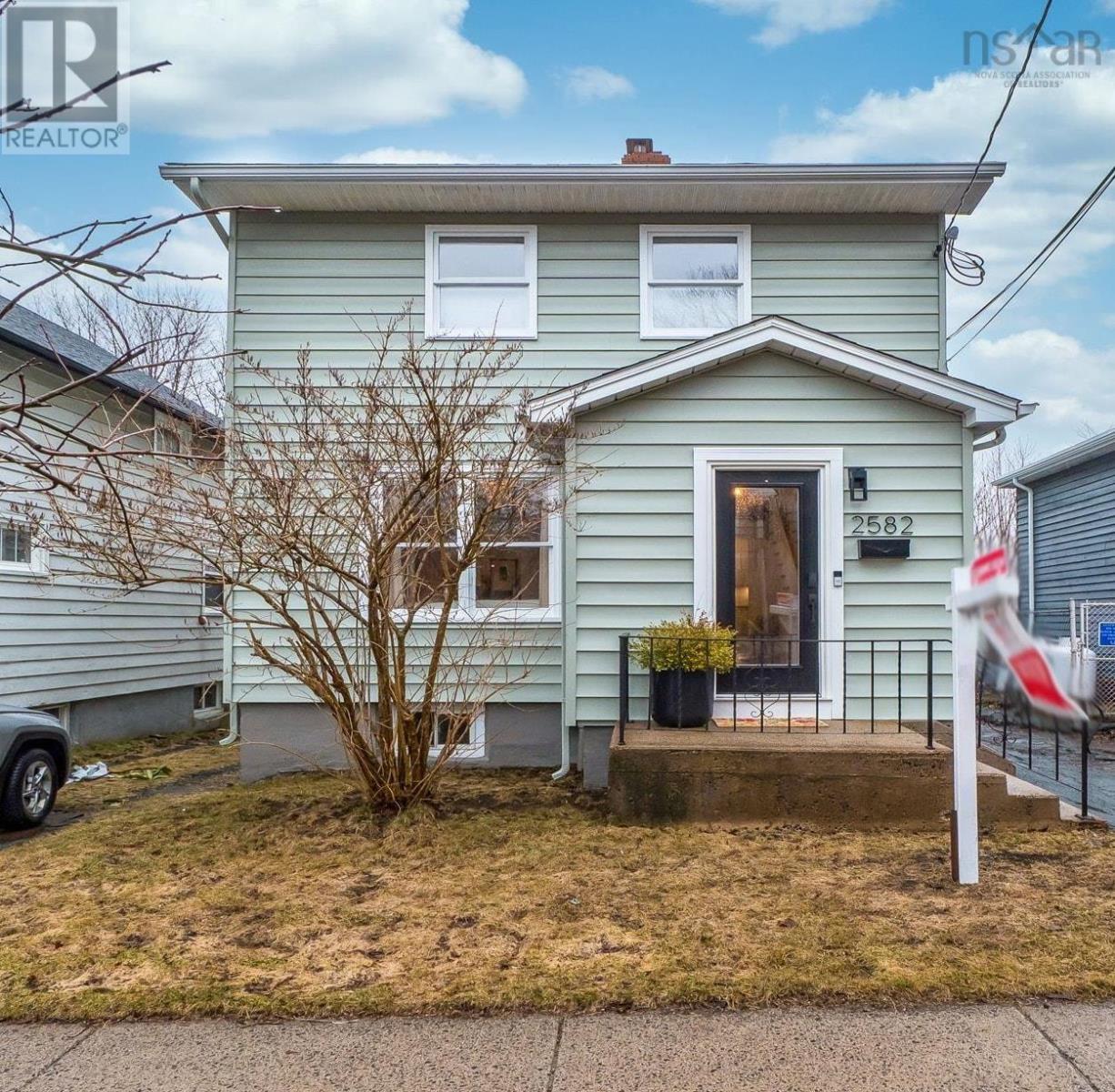 Property 48 of 49 of 2582 Elm Street