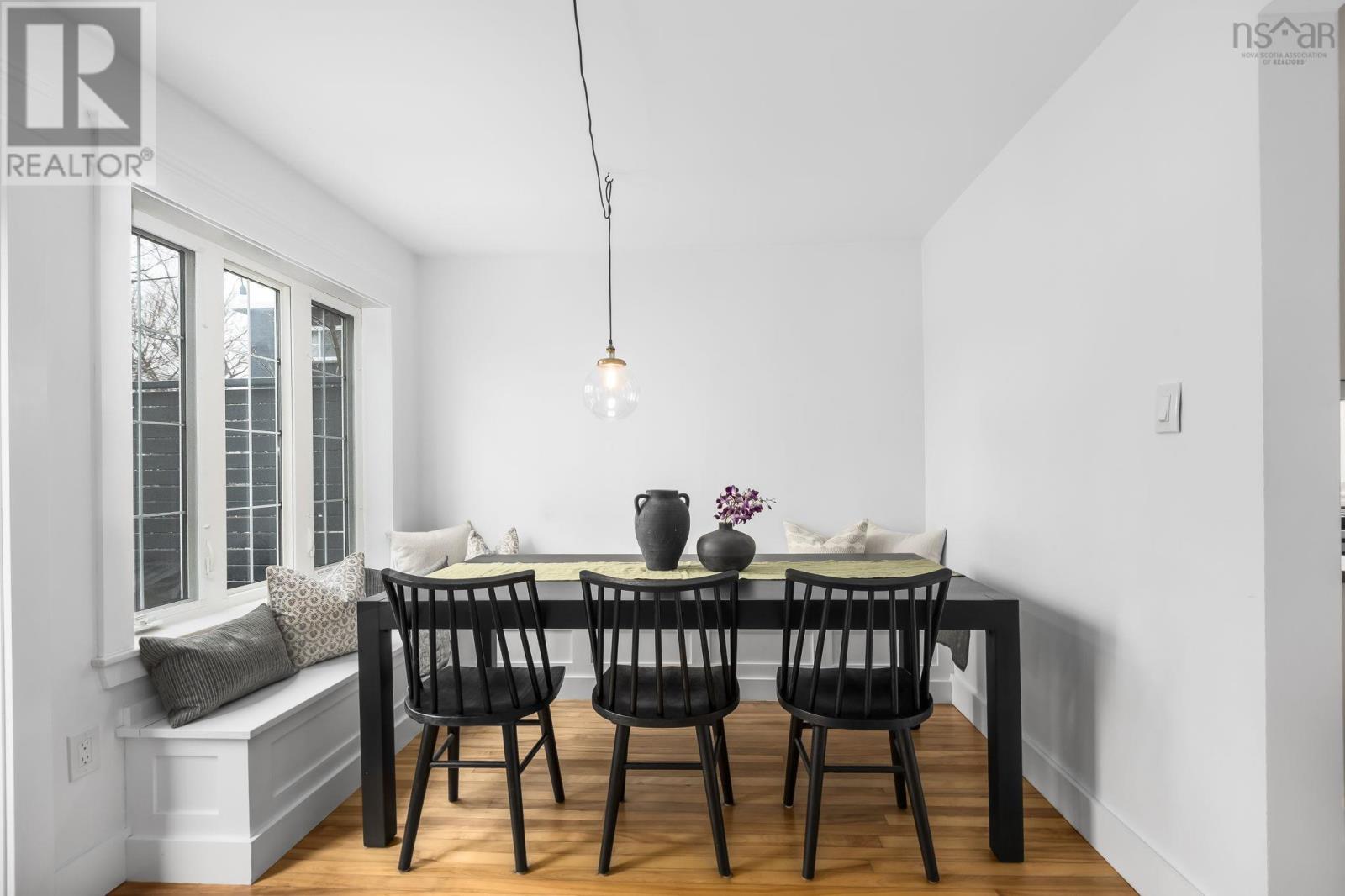 Property 23 of 49 of 2582 Elm Street