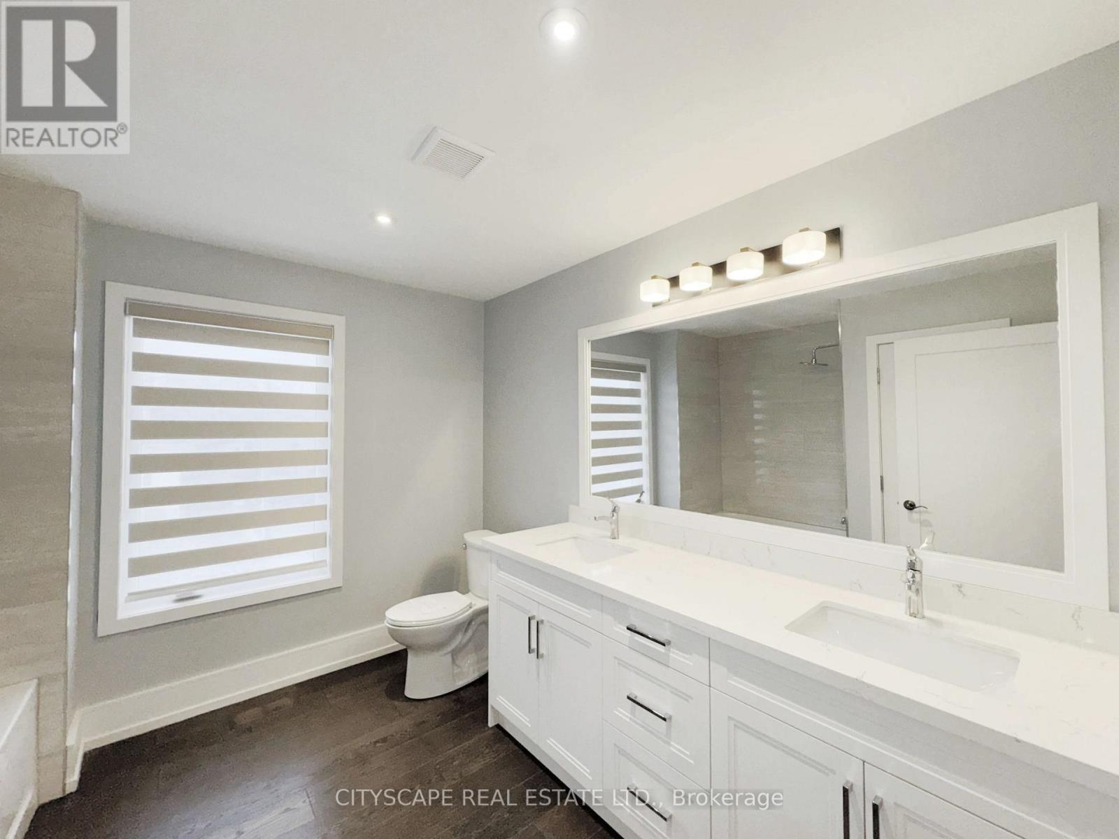 204 MARY STREET - 35