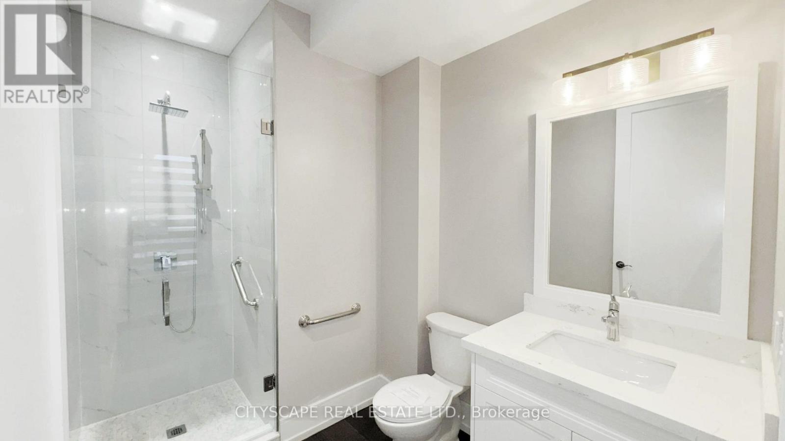 204 MARY STREET - 37