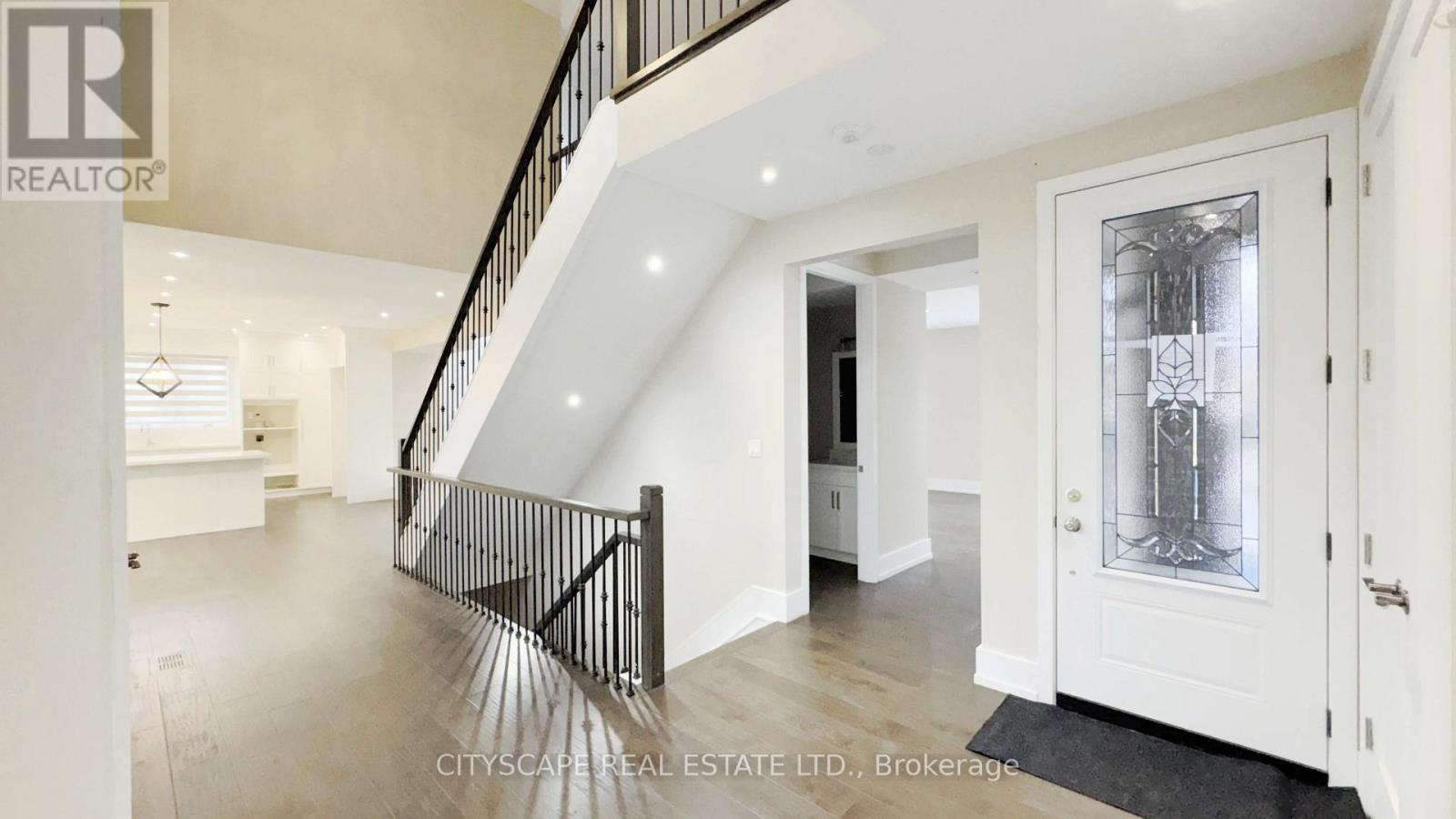 204 MARY STREET - 5