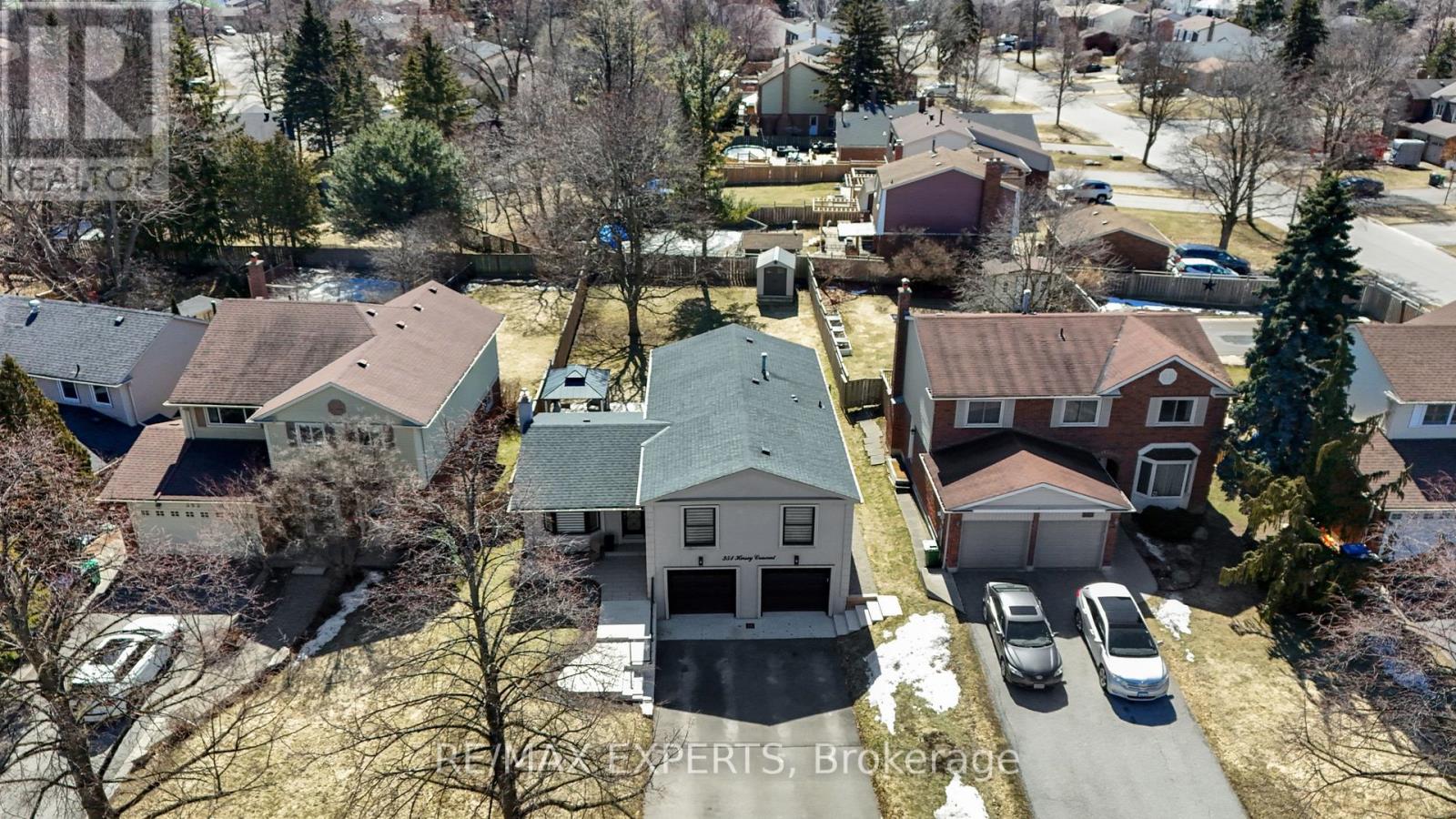 351 HERSEY CRESCENT,Caledon (Bolton North),,