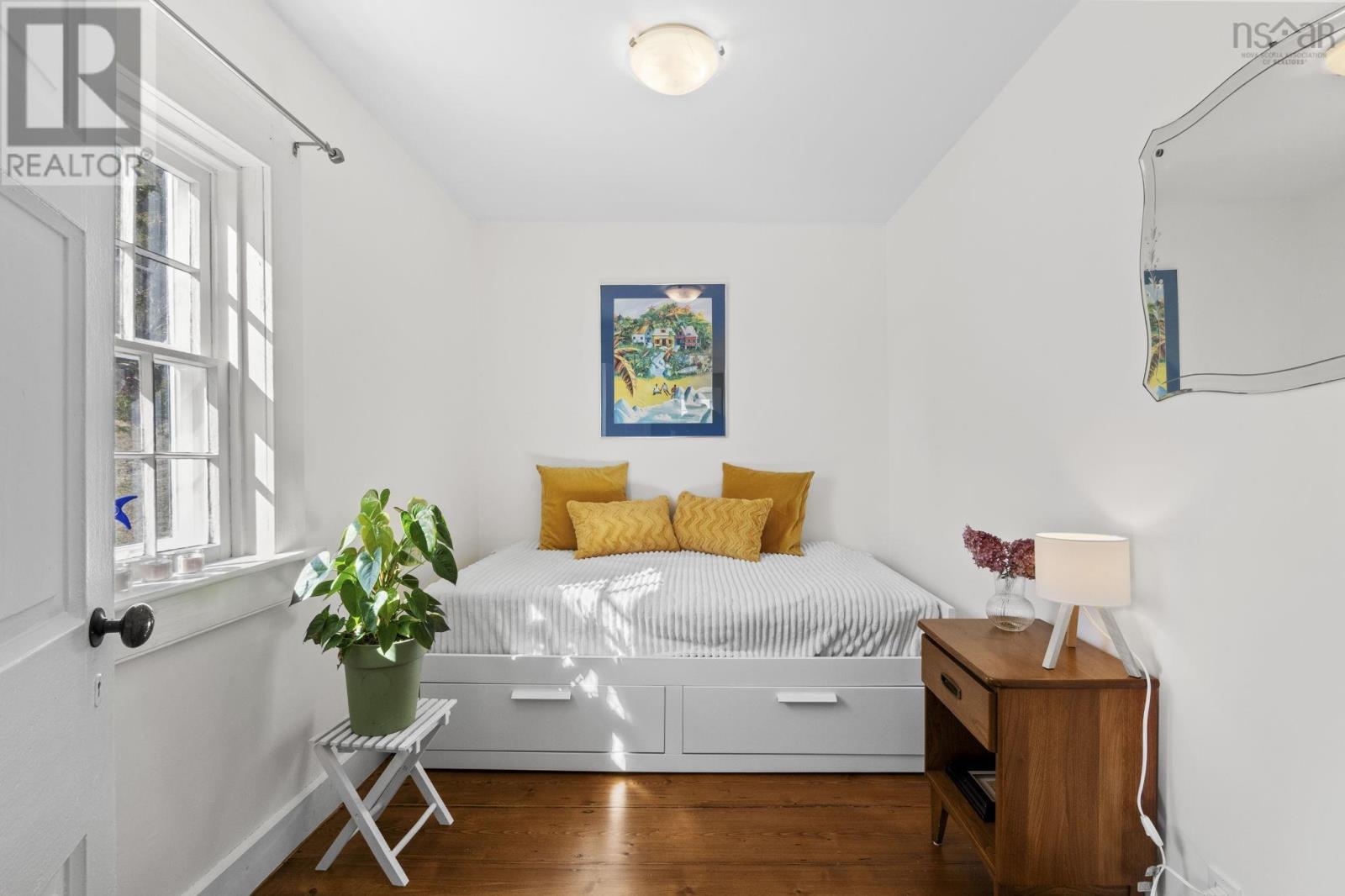 Property 27 of 46 of 211 Indian Point Road