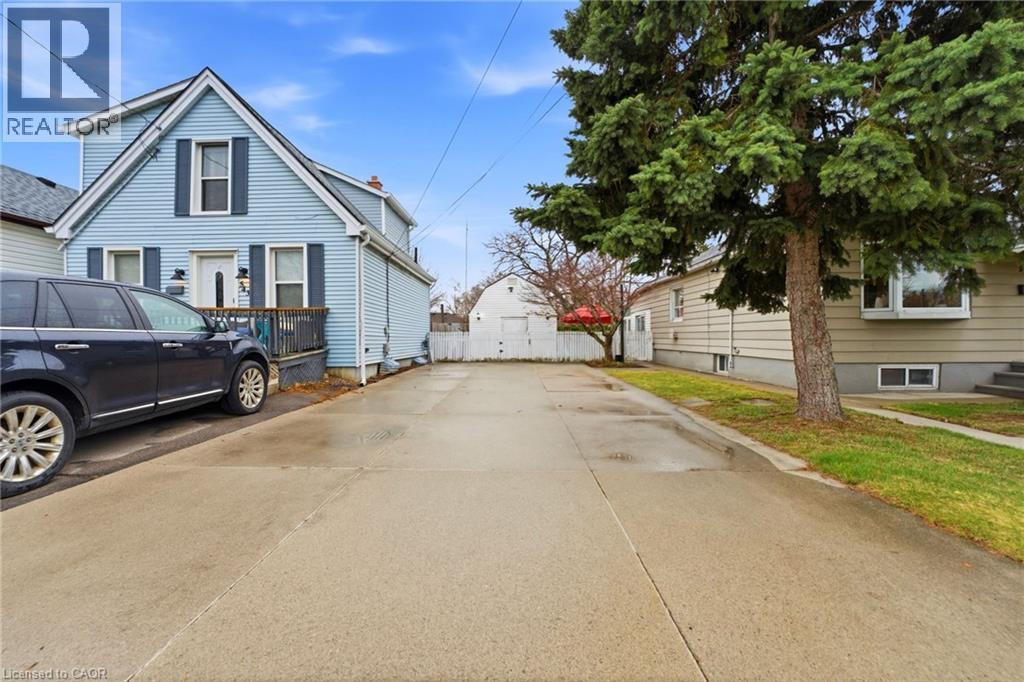 547 COCHRANE Road - 19