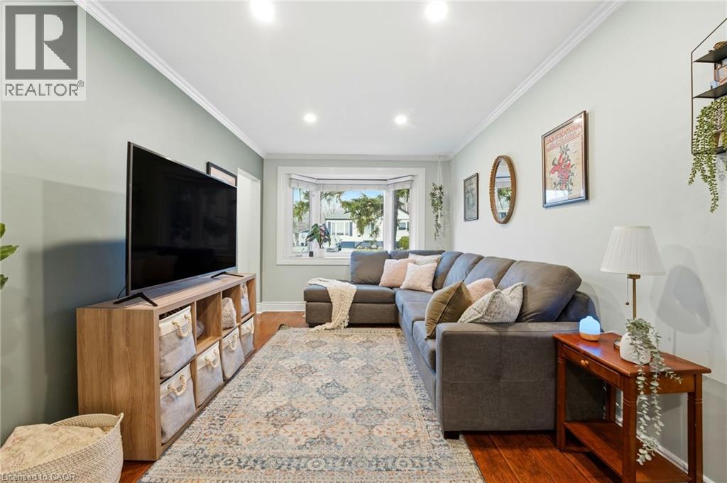 547 COCHRANE Road - 6