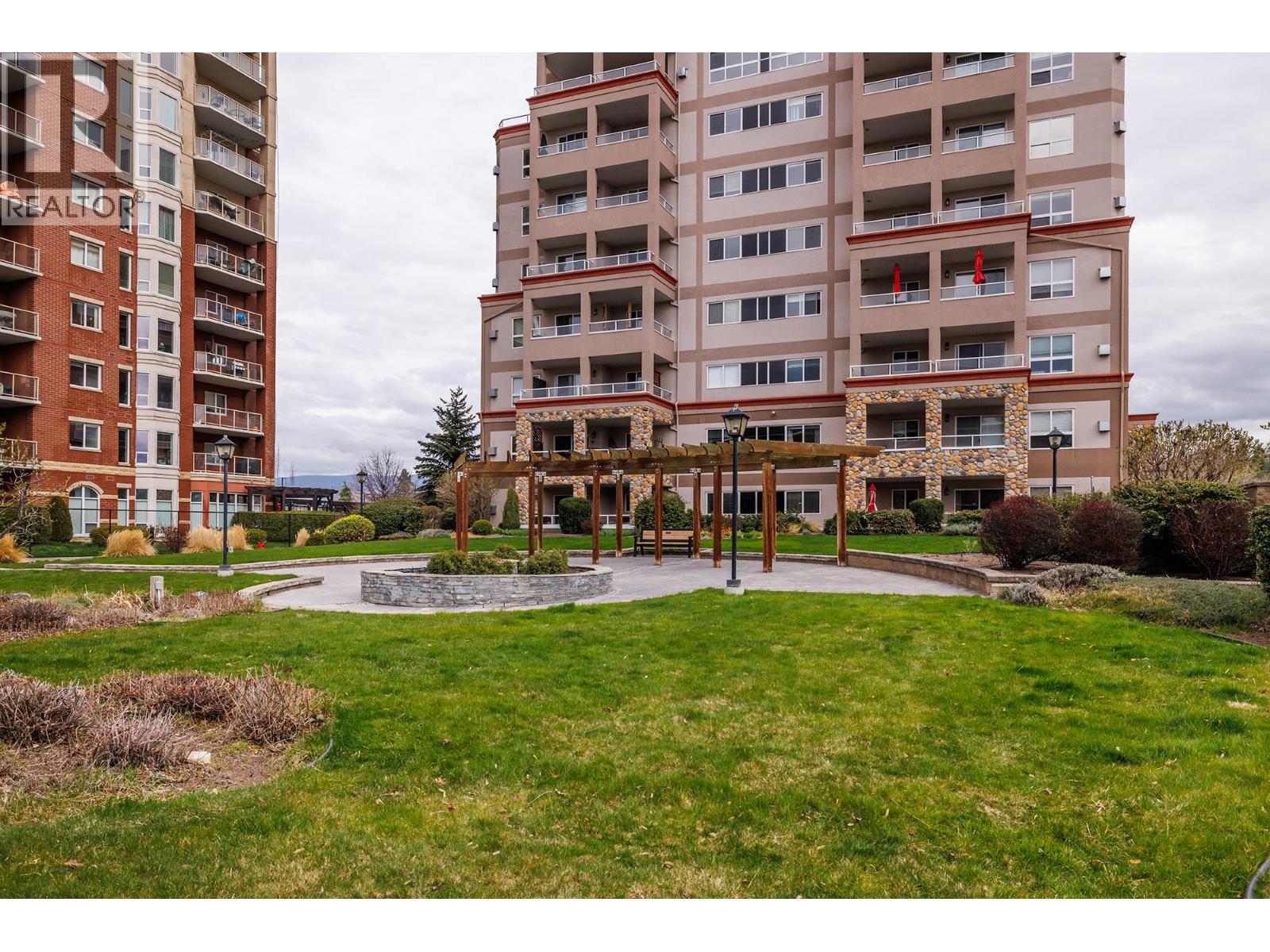 204 1967 Underhill Street, Kelowna