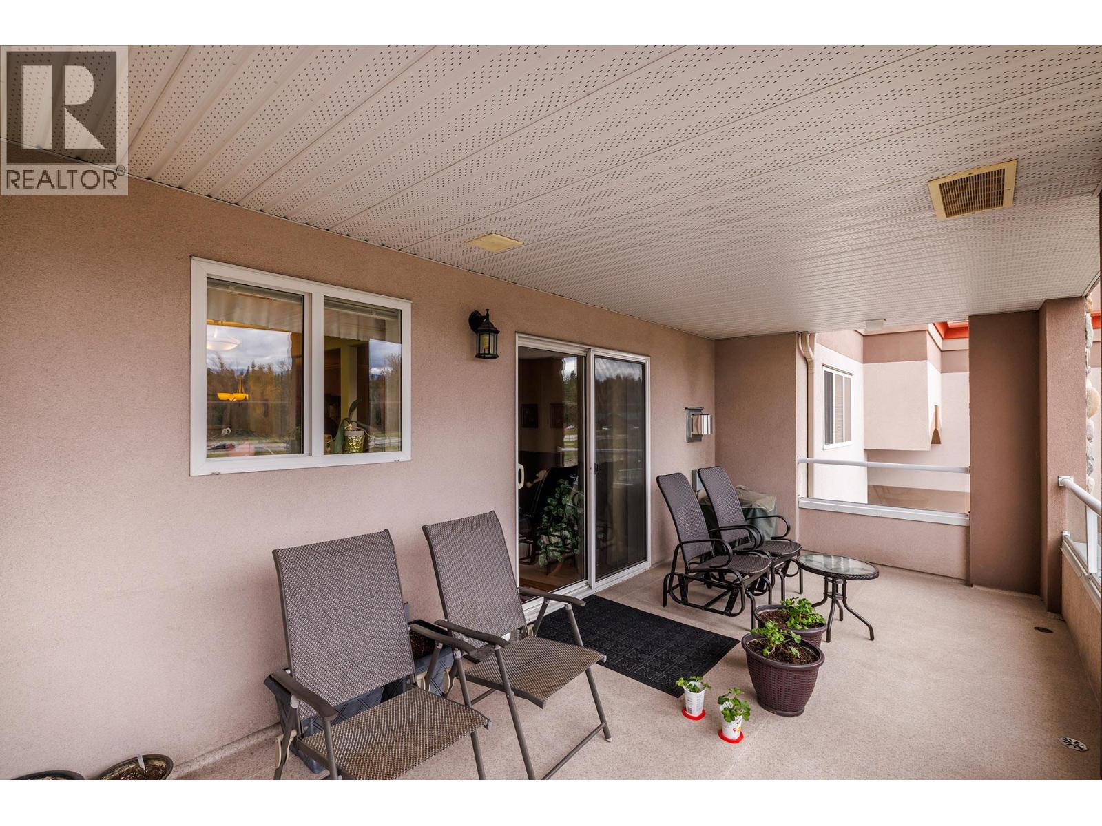 204 1967 Underhill Street, Kelowna