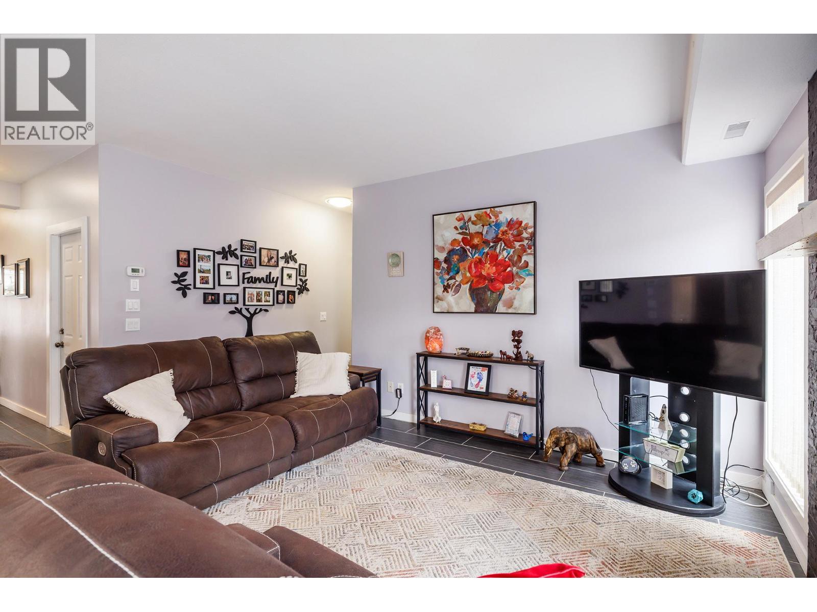 9 3339 Clement Road, Lake Country