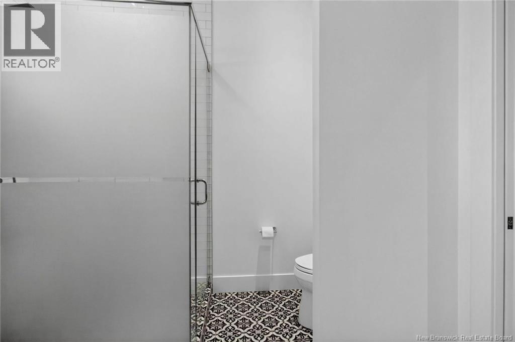 #804 55 Queen Street - 16