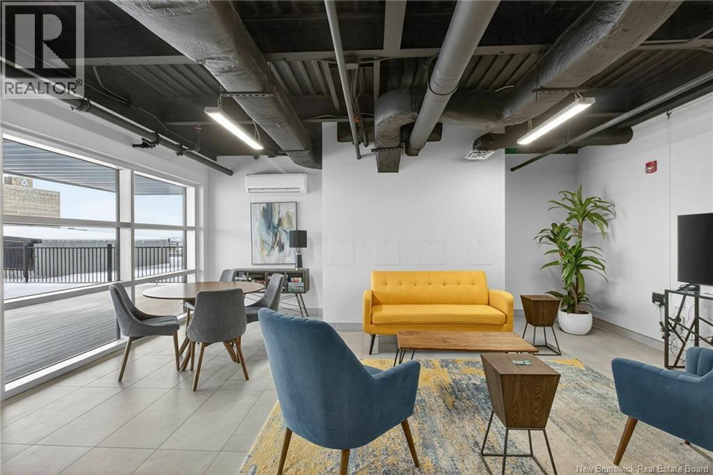 #804 55 Queen Street - 18