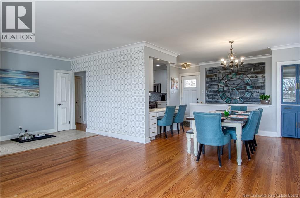 461 Ridge Row - 10