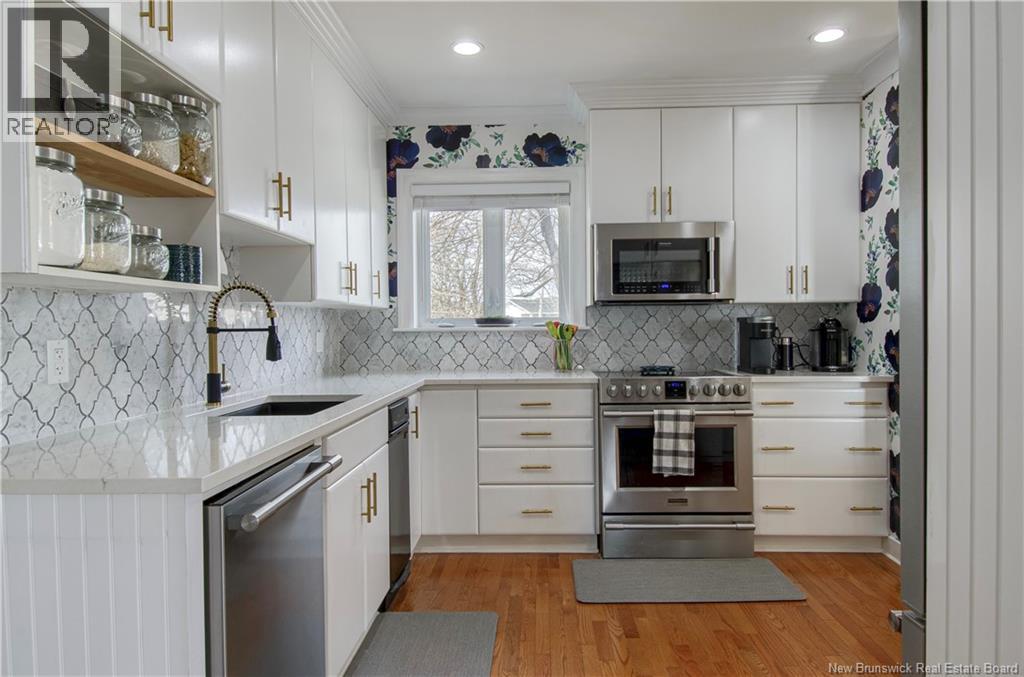 461 Ridge Row - 15