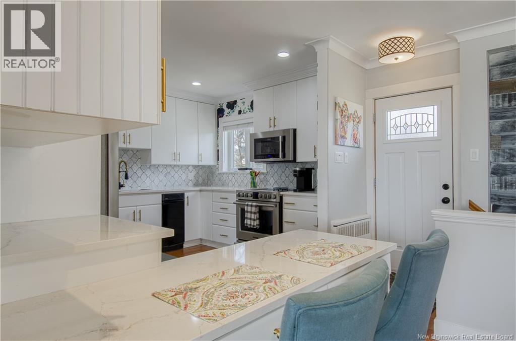461 Ridge Row - 17