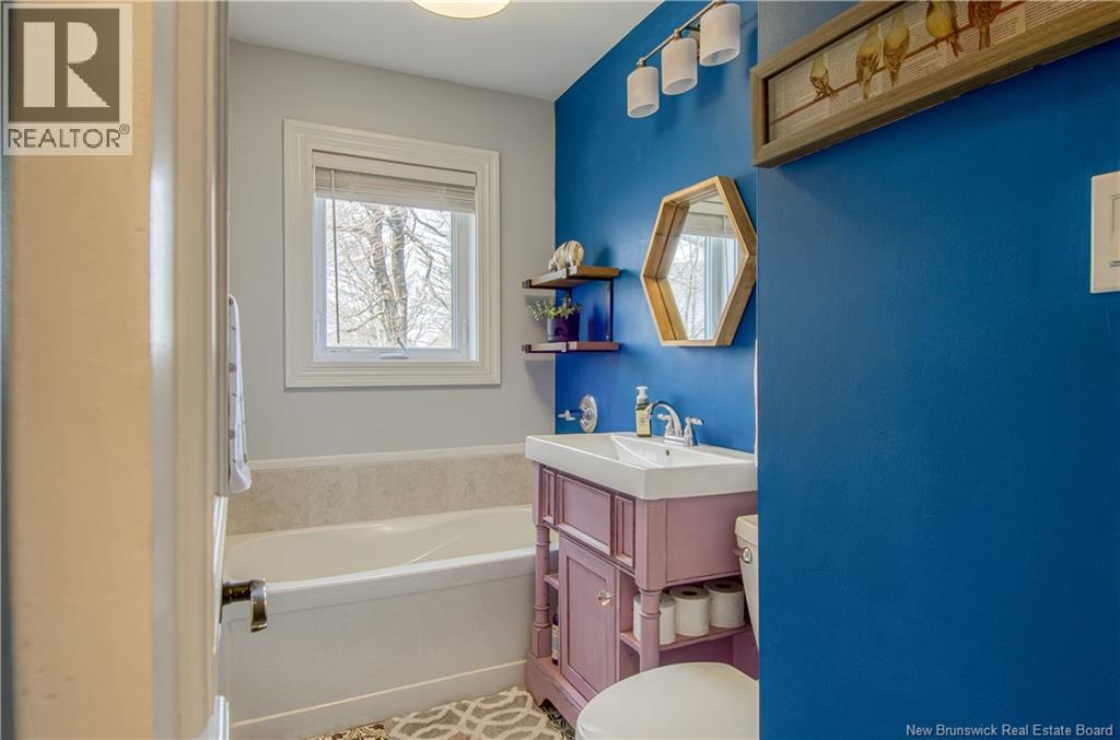 461 Ridge Row - 25
