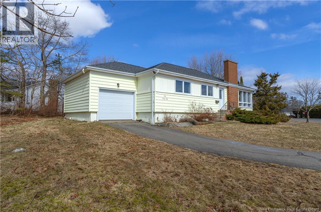 461 Ridge Row - Image 3