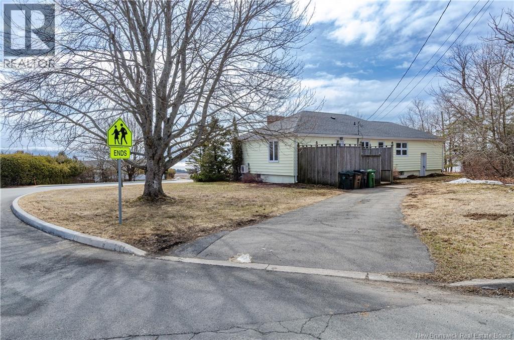 461 Ridge Row - 30