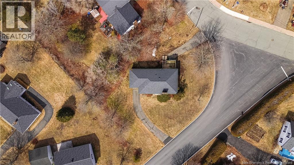 461 Ridge Row - 33