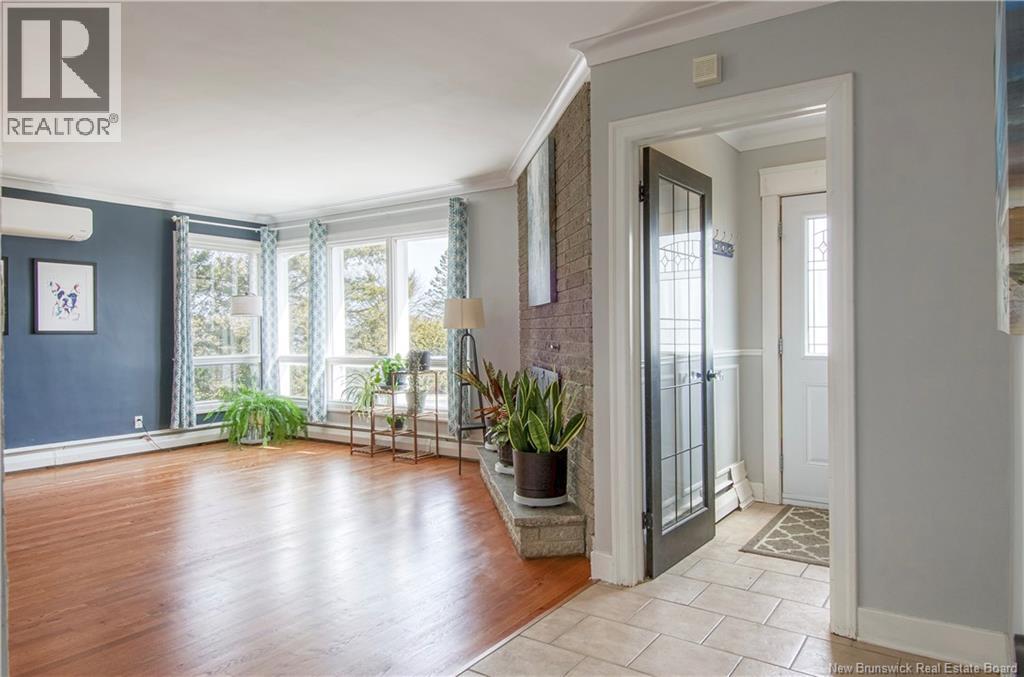 461 Ridge Row - 8