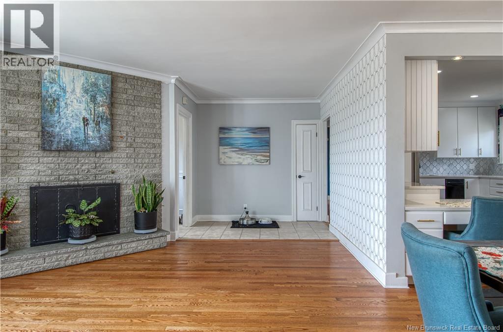 461 Ridge Row - 9