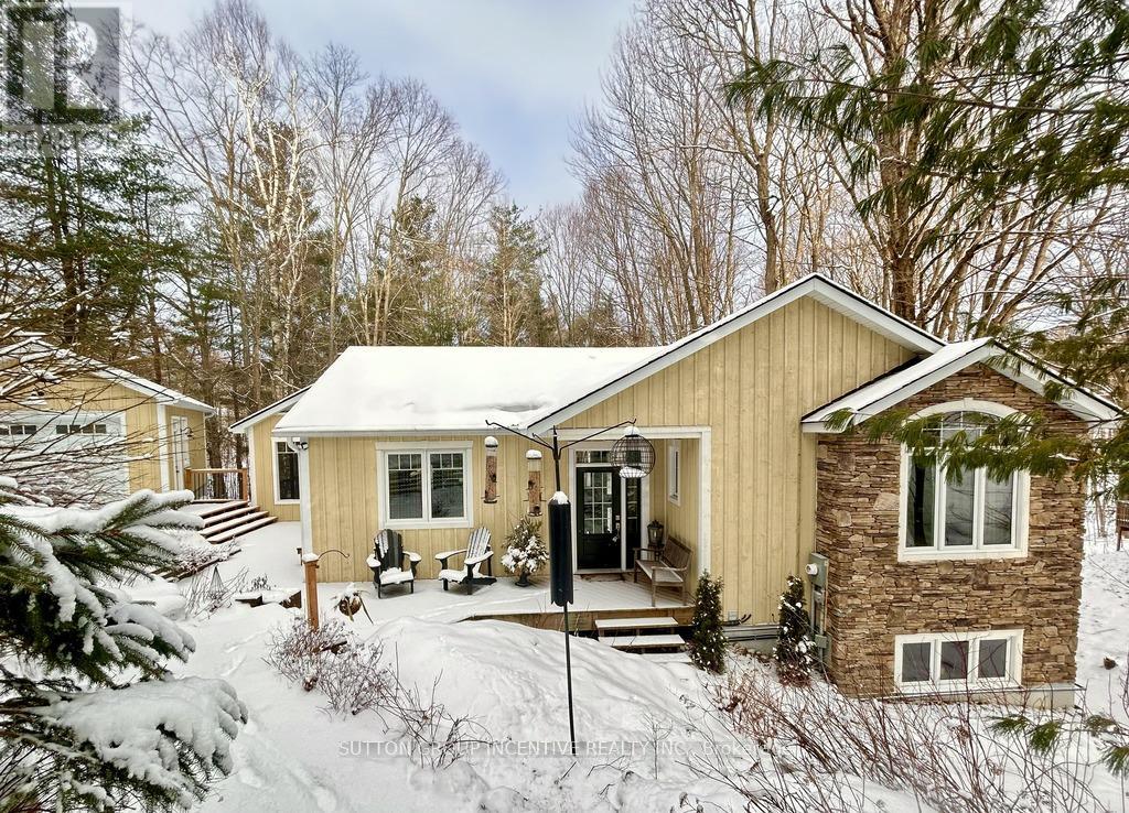 11 BEECHWOOD ROAD,Oro-Medonte (Horseshoe Valley),,