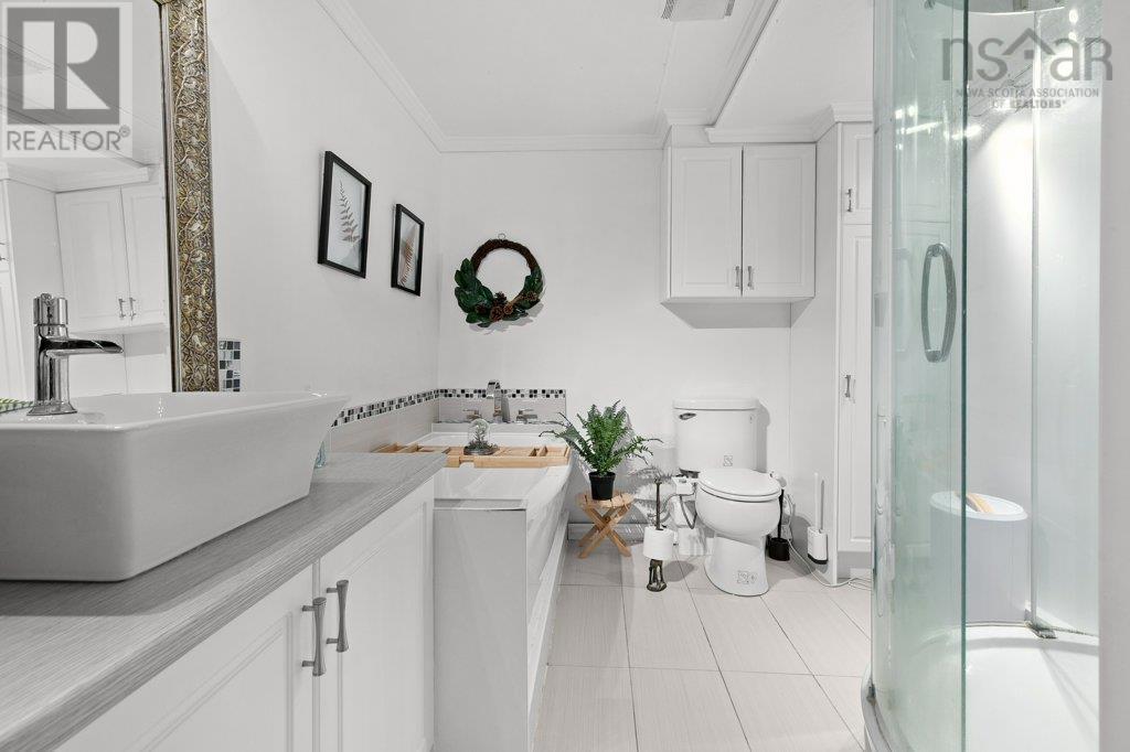 Property 38 of 48 of 11 Robina Drive