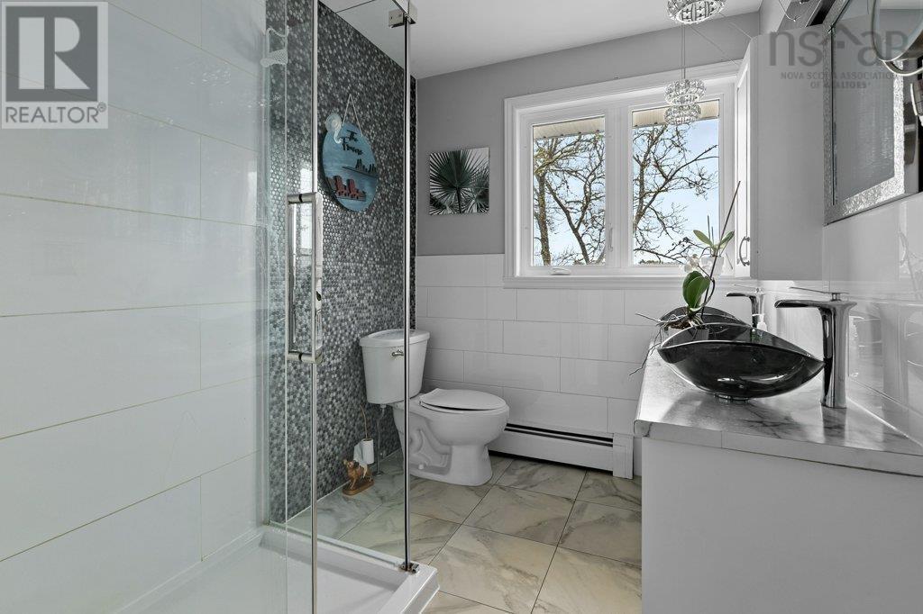 Property 29 of 48 of 11 Robina Drive