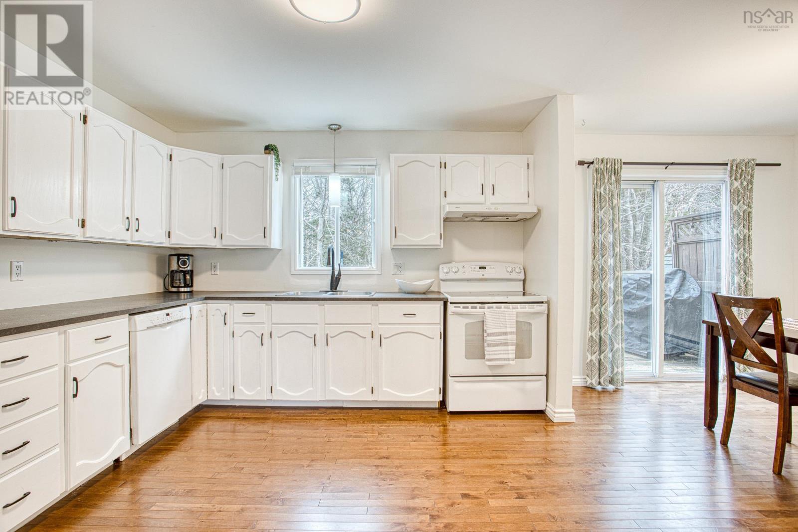 Property 9 of 32 of 22 Sprucevale Drive