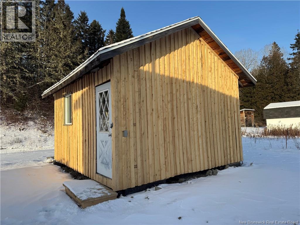 64 Baseline Road - Image 10