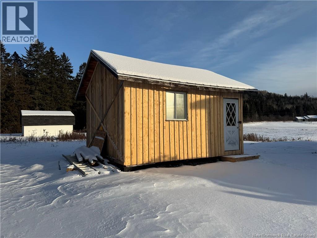 64 Baseline Road - Image 11