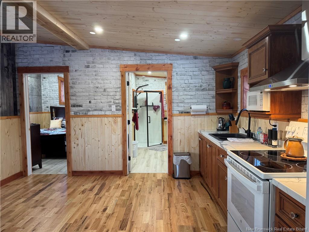 64 Baseline Road - Image 22