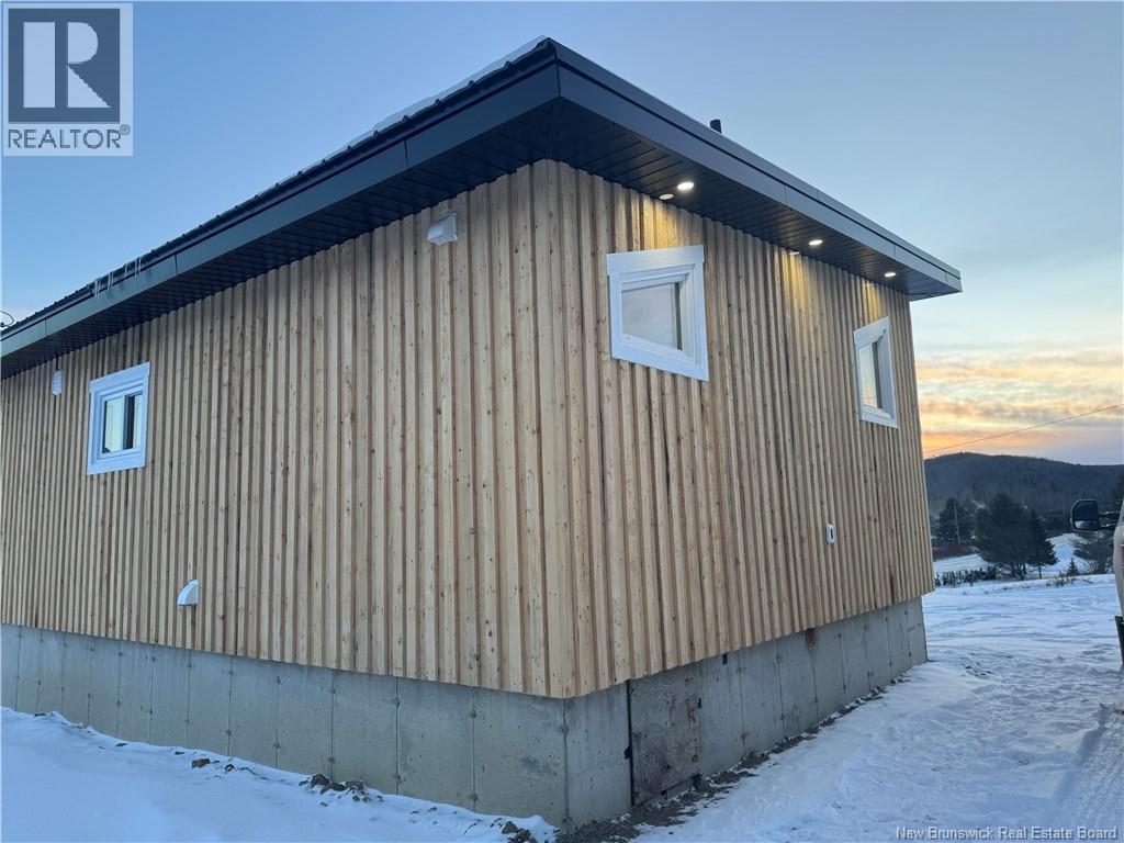 64 Baseline Road - Image 6