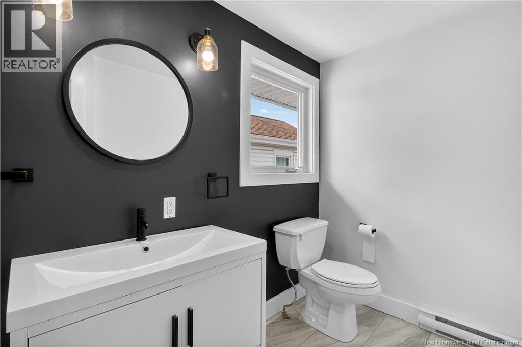 6 Kenmore Drive - 30
