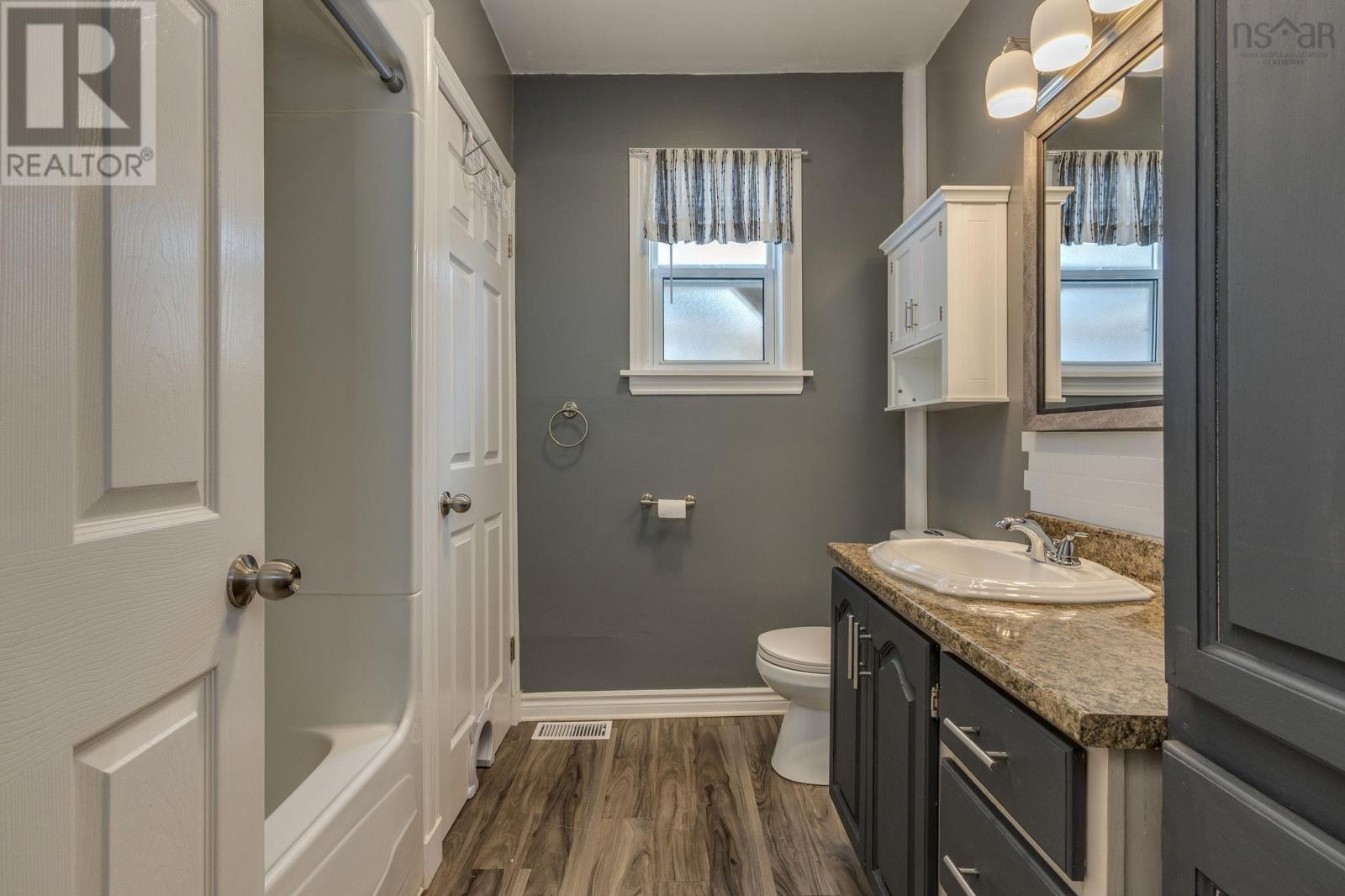 Property 30 of 46 of 1034 Highway 277