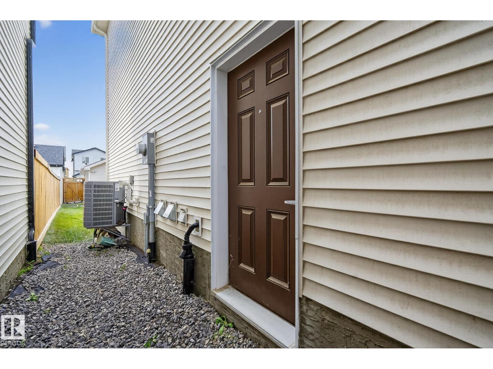 3670 ERLANGER RD NW, Edmonton