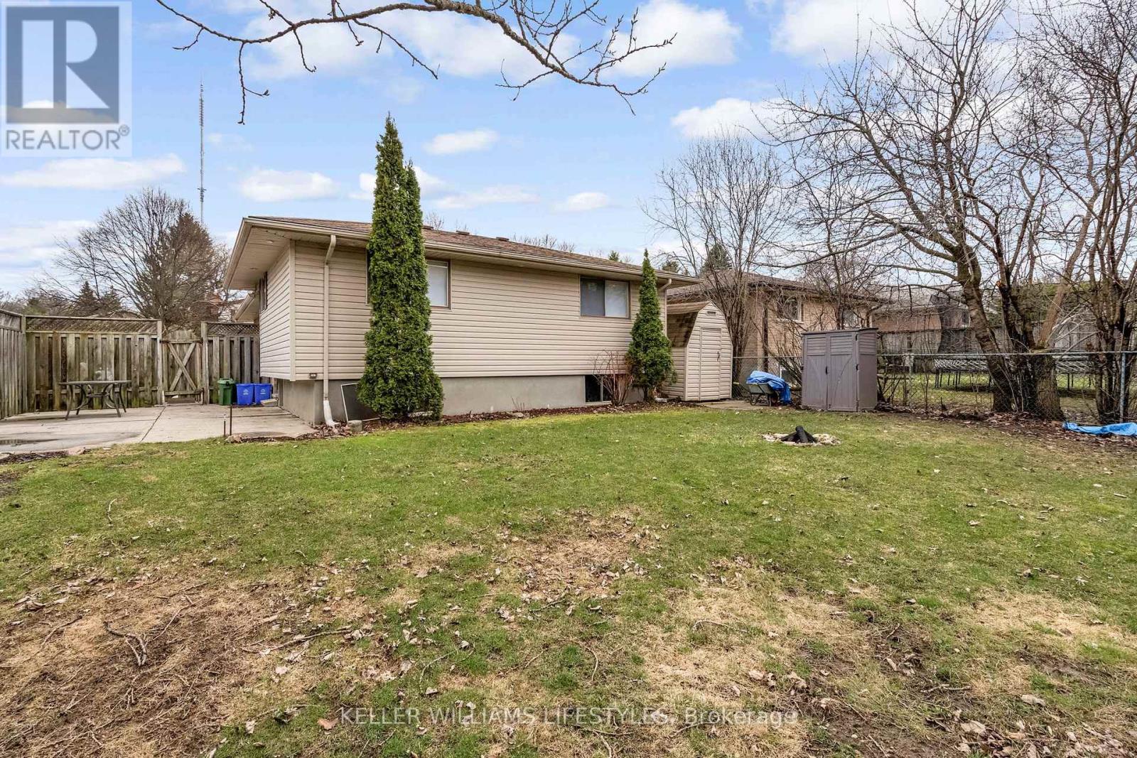350 HIGHVIEW CRESCENT - 42