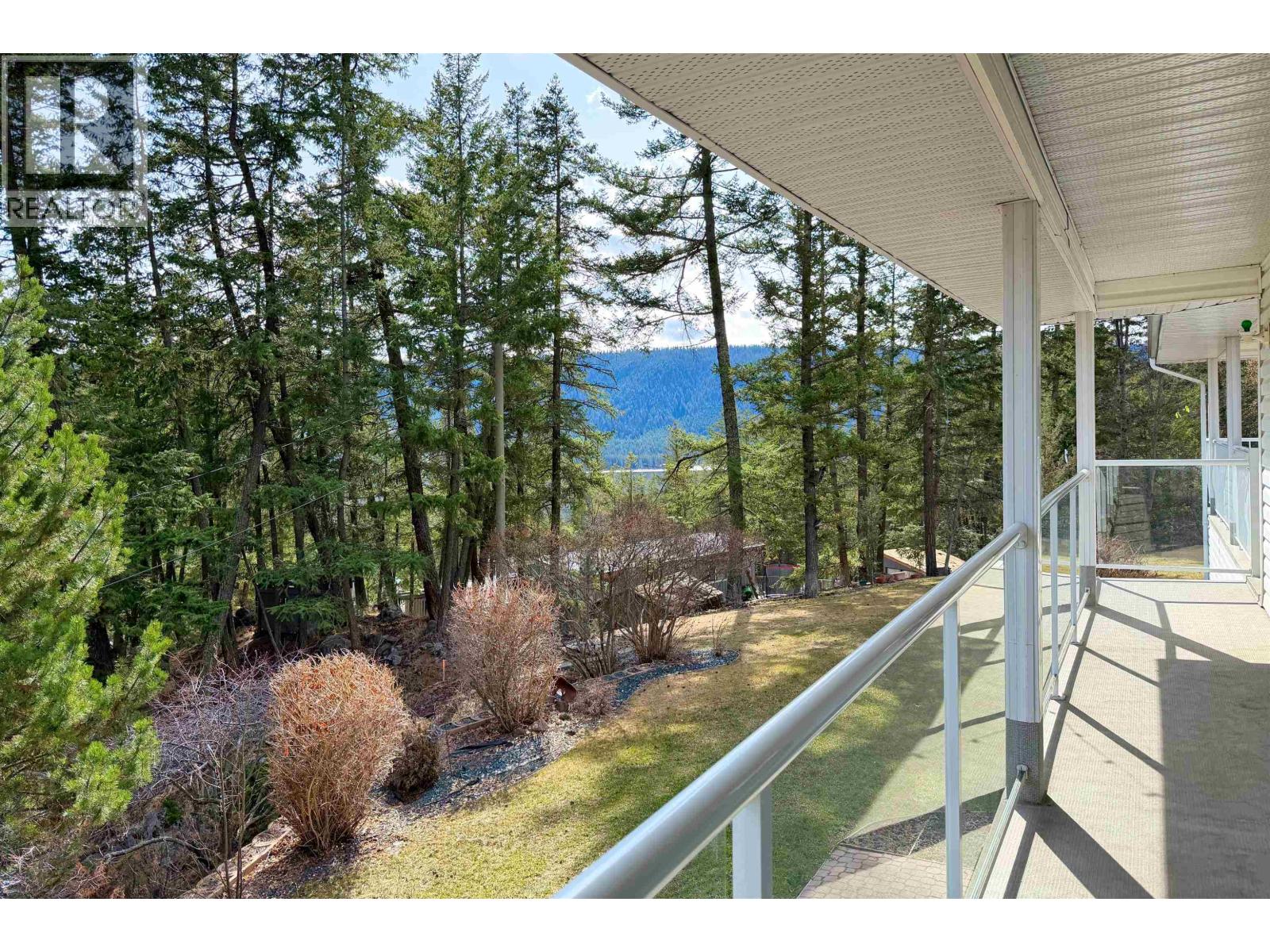 311 LEXINGTON ROAD - 27